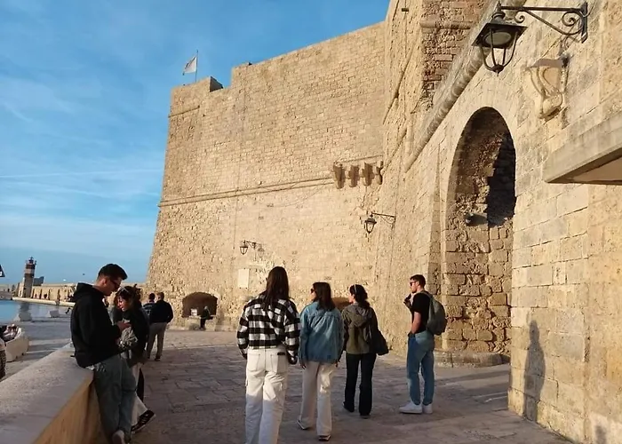 Diamantea לינה וארוחת בוקר 4*